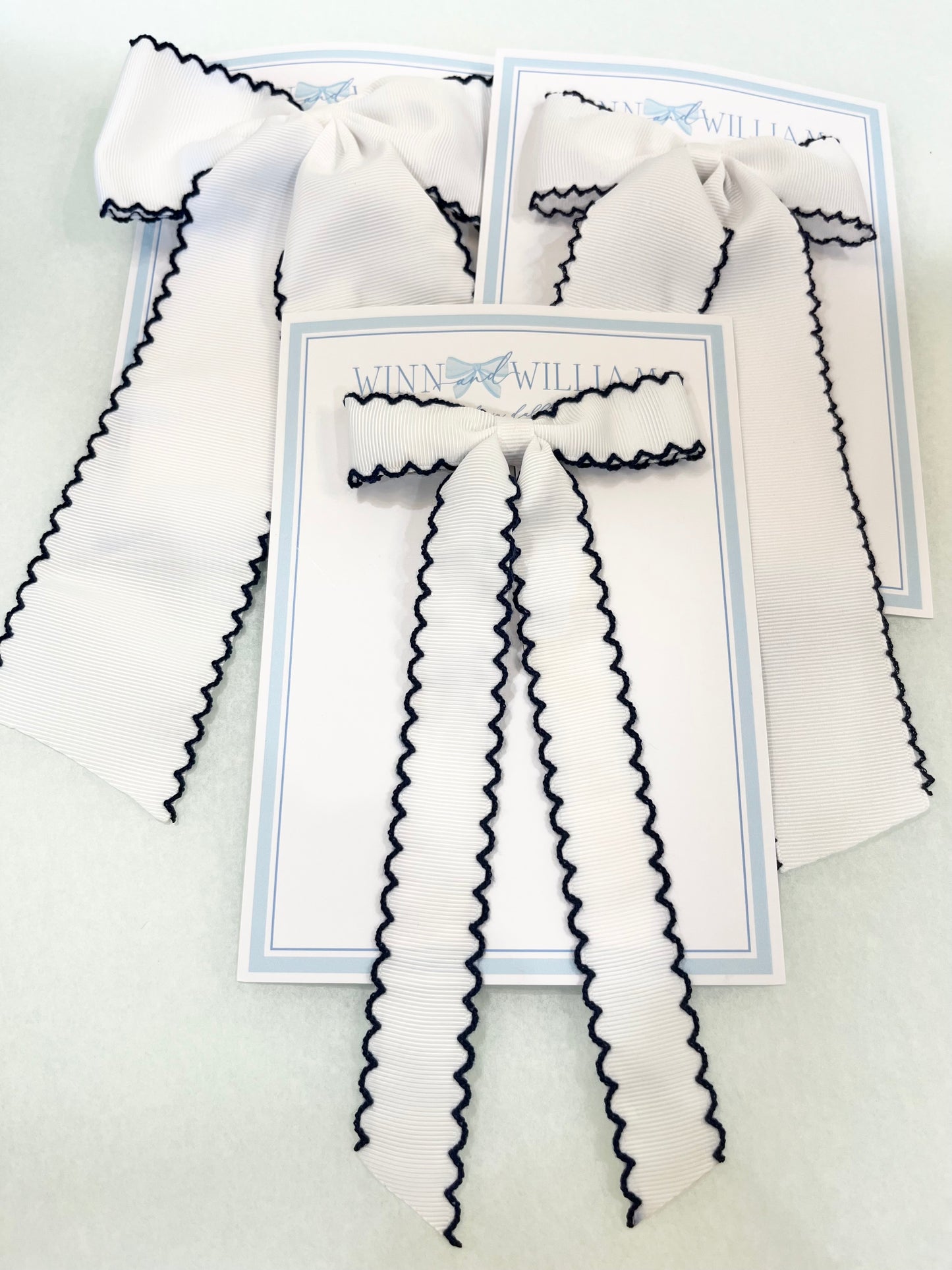 Moonstitch Long-Tail Bow White Grosgrain With Navy Moonstitch