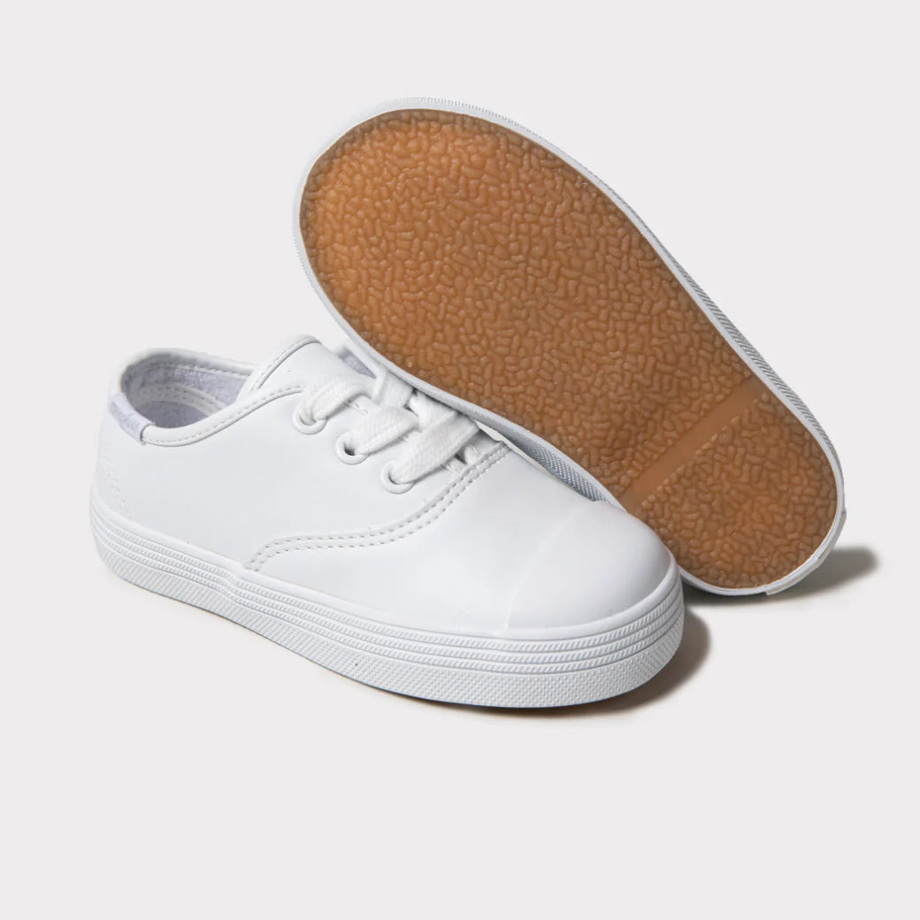 Hadley White Shoe