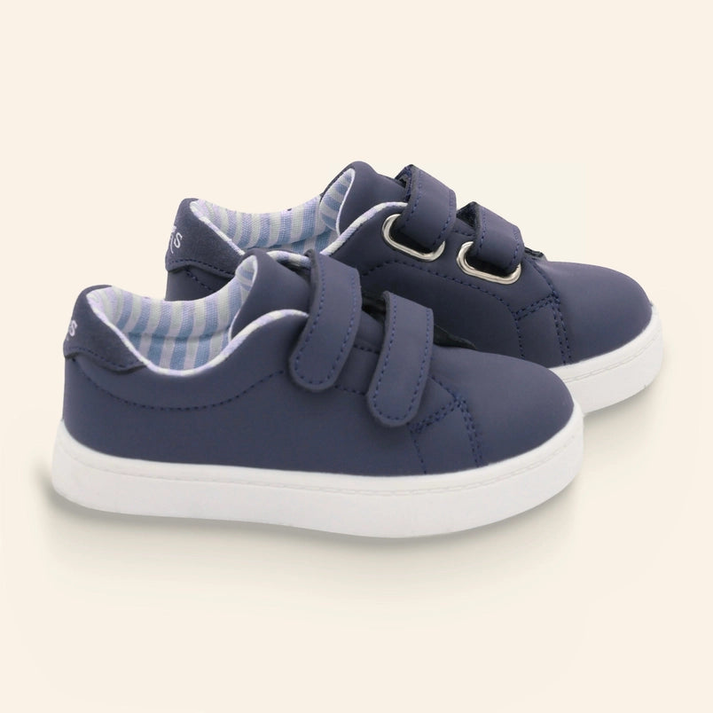 The Leather Shoe in Navy