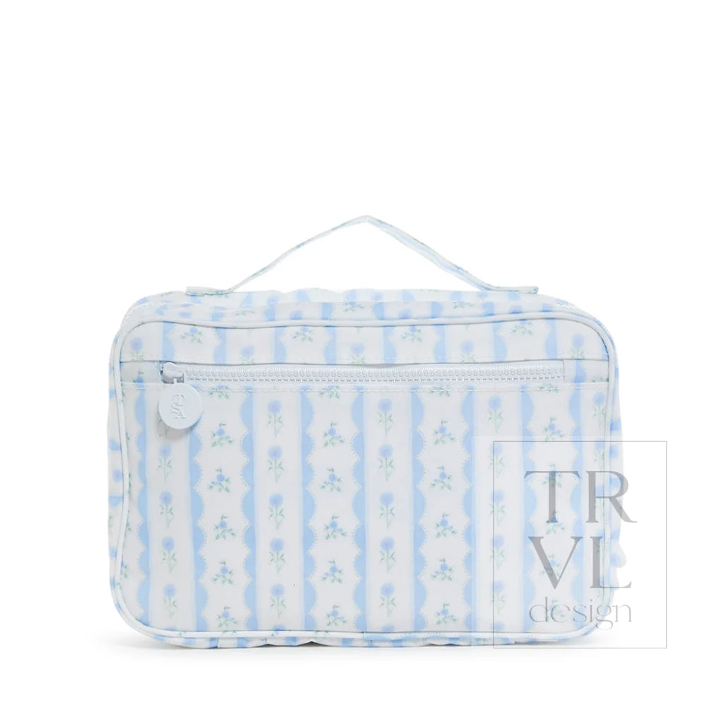 Bundle Up2 Hanging Toiletry Bag Ribbon Floral Blue